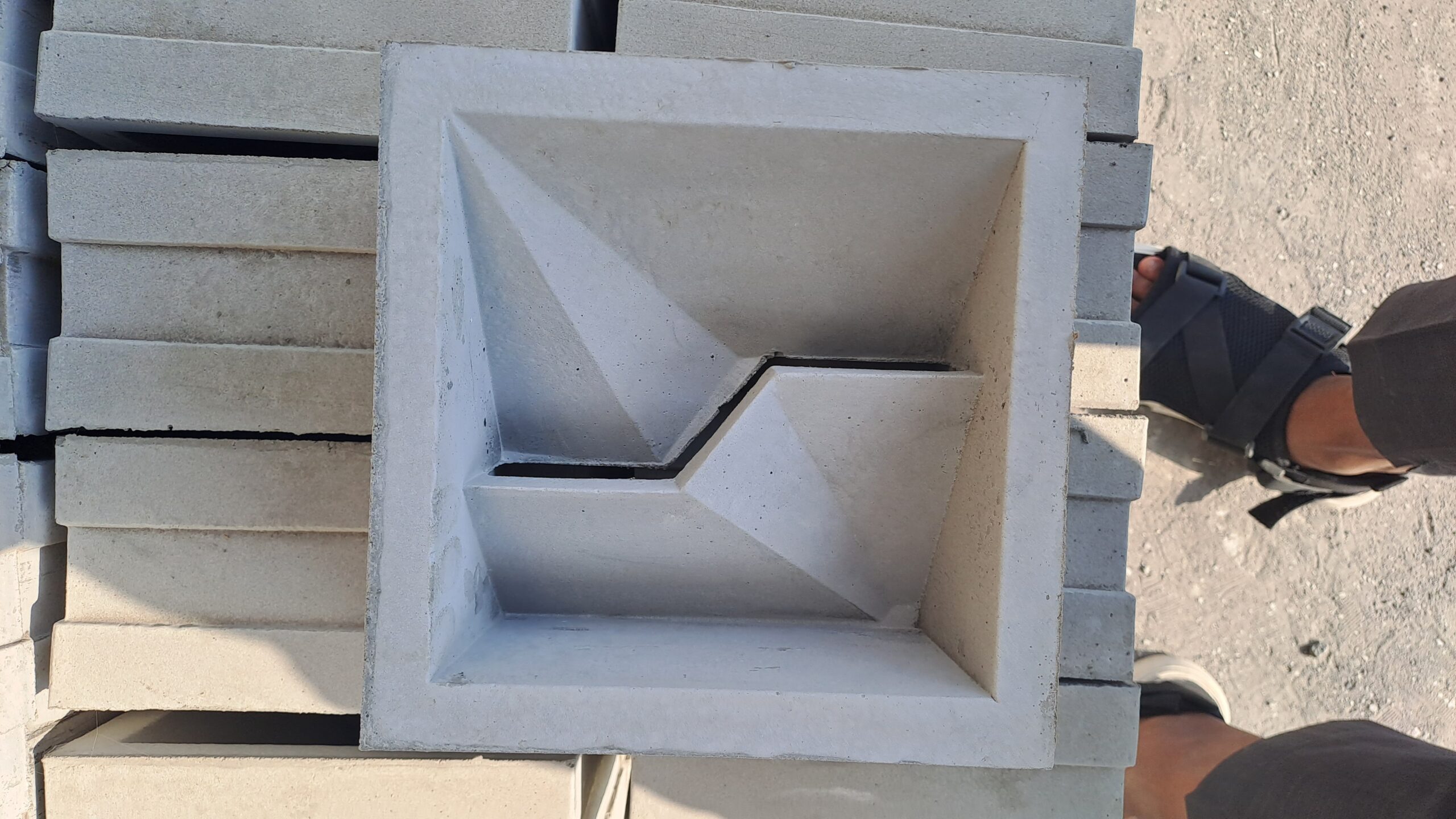 Jual Roster Beton di Malang Berkualitas